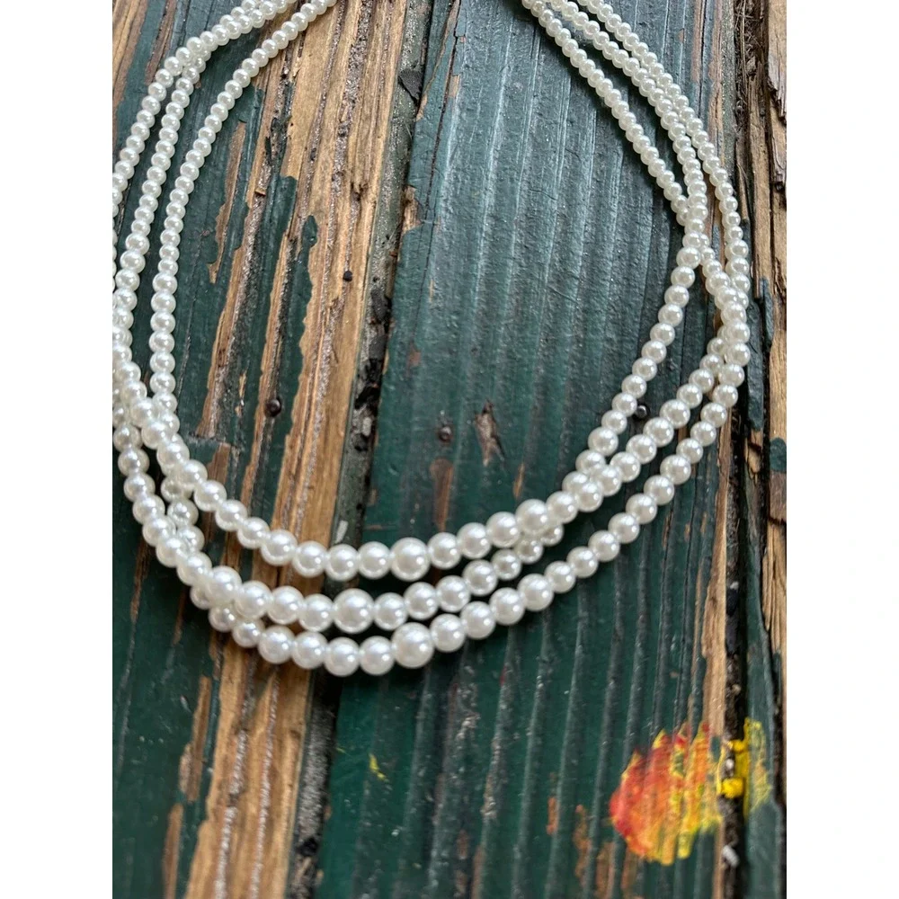 Vintage Style Triple Strand Faux Pearl Necklace Cream‎ Multi Layer Beaded 16in
